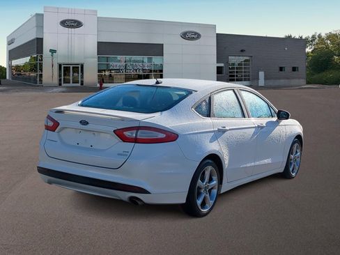 Used 2013 Ford Fusion SE FWD image 11
