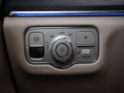 Used 2020 Mercedes-Benz GLE 350 4MATIC image 73