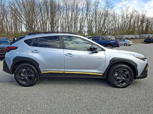 Certified 2025 Subaru Crosstrek 2.5i Sport w/ Crosstrek Mirror Package image 8