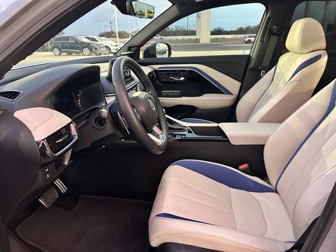 Used 2025 Acura ADX A-Spec image 25