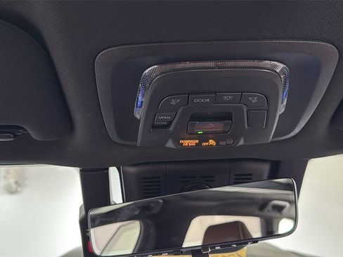 New 2026 Toyota Crown Signia image 11