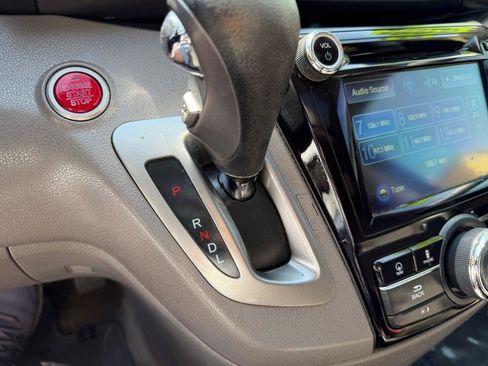 Used 2015 Honda Odyssey EX-L image 39
