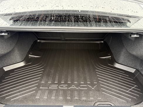 Used 2025 Subaru Legacy Premium image 21