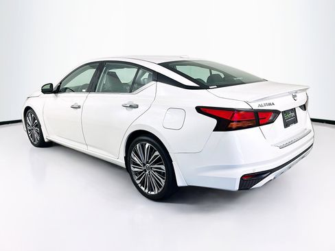 Used 2023 Nissan Altima 2.5 SL image 5
