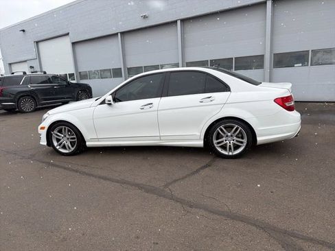 Used 2014 Mercedes-Benz C 300 4MATIC Sedan image 16