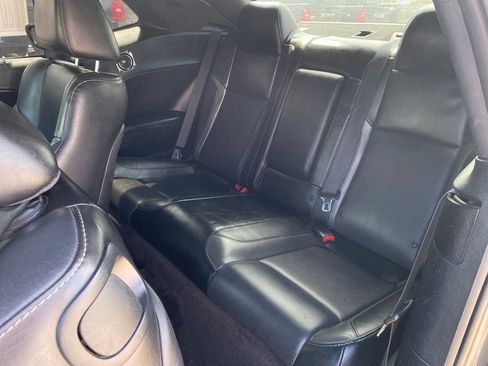 Used 2018 Dodge Challenger SXT Plus RWD image 27