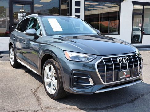 Used 2021 Audi Q5 2.0T Premium Plus w/ Premium Plus Package AWD/4WD image 4