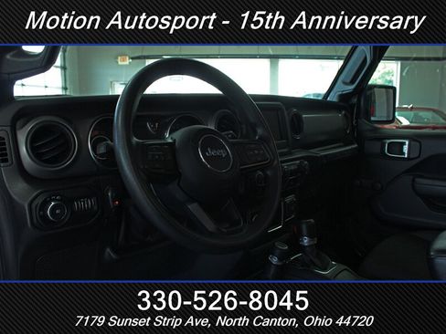 Used 2022 Jeep Wrangler Unlimited Sport AWD/4WD image 12