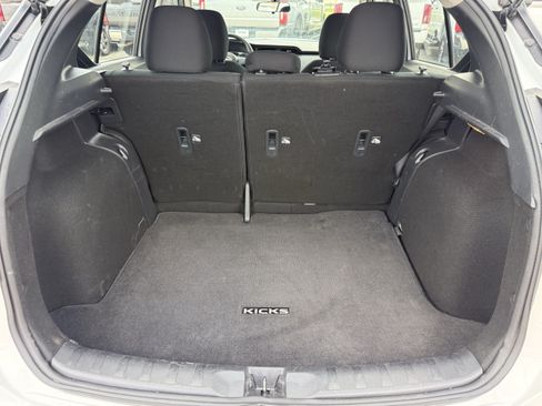 Used 2024 Nissan Kicks S FWD image 31