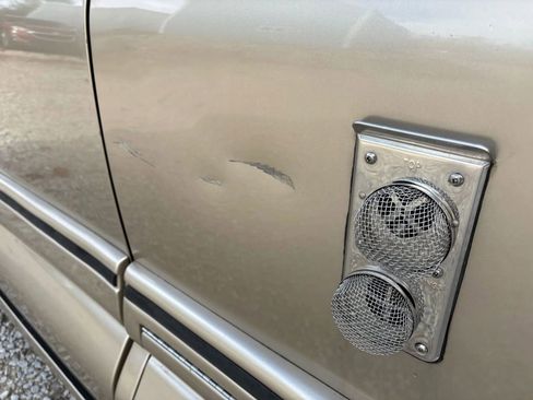 Used 2012 Chevrolet Express 2500 w/ Power Package image 19