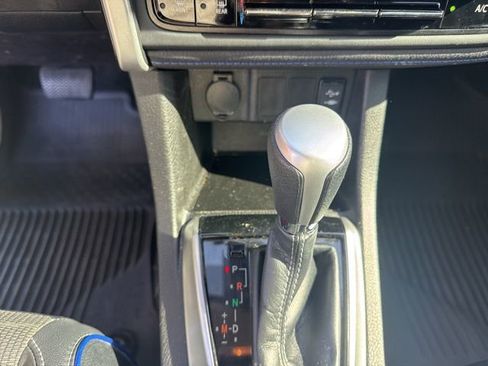 Used 2019 Toyota Corolla SE FWD image 13