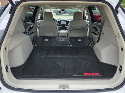 Used 2020 GMC Terrain Denali w/ LPO, Floor Liner Package AWD/4WD image 20