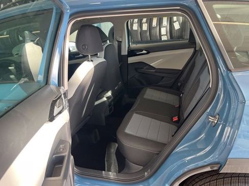 New 2026 Volkswagen Taos S image 23