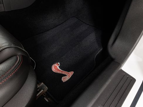 Used 2007 Ford Mustang Shelby GT500 RWD image 38