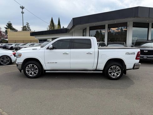 Used 2022 RAM 1500 Limited w/ Trailer Tow Group image 2