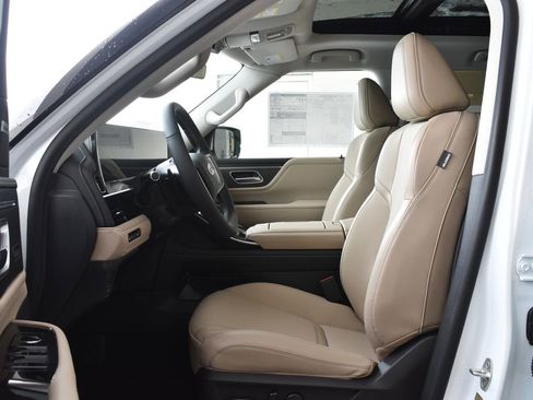 New 2026 INFINITI QX80 Pure w/ Cargo Package image 11