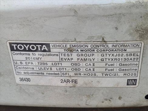 Used 2016 Toyota RAV4 XLE w/ Convenience Package FWD image 13
