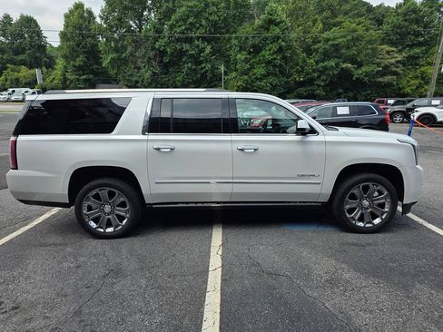 Used 2016 GMC Yukon XL Denali w/ Open Road Package RWD image 7