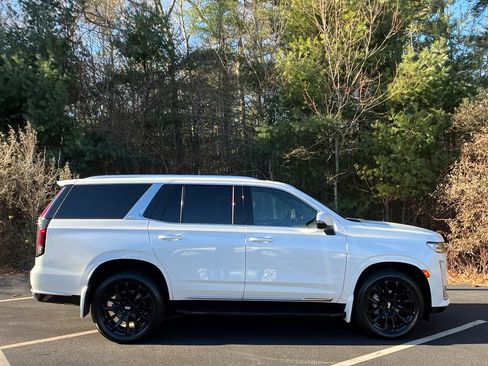 Used 2021 Cadillac Escalade Premium Luxury w/ Performance Package image 6