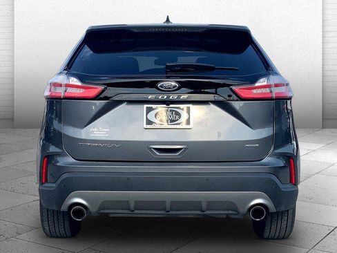 Used 2024 Ford Edge Titanium AWD/4WD image 3