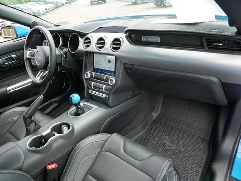 Used 2022 Ford Mustang GT Premium RWD image 10