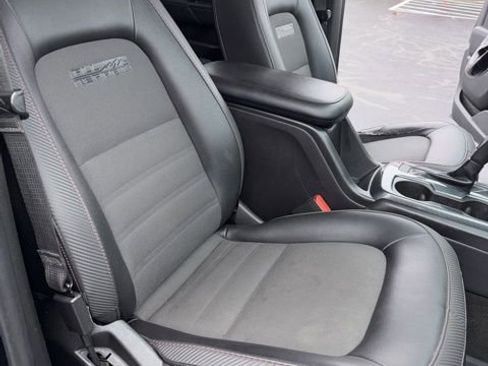 Used 2017 GMC Canyon SLE w/ All Terrain X Package image 25