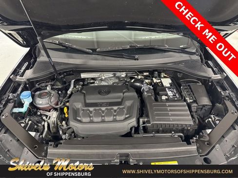 Used 2024 Volkswagen Tiguan SE image 10