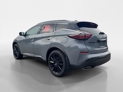 Used 2023 Nissan Murano SV w/ SV Midnight Edition Package image 3