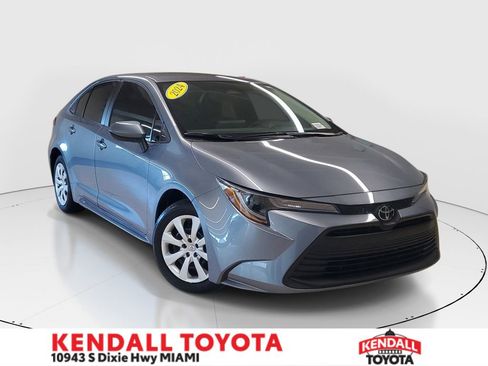 Used 2024 Toyota Corolla LE image 1