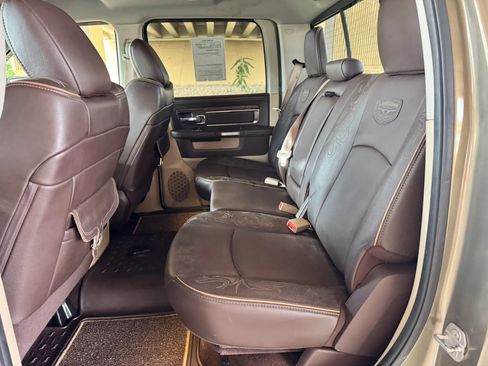 Used 2015 RAM 1500 Laramie Longhorn w/ Convenience Group AWD/4WD image 19