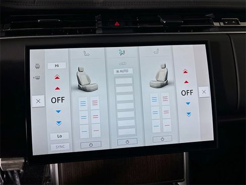 New 2026 Land Rover Range Rover Long Wheelbase SE image 17