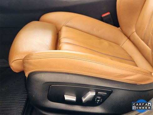 Used 2021 BMW 530i w/ Convenience Package image 26