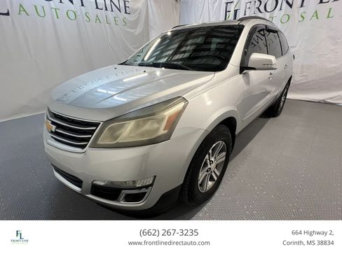 Used 2015 Chevrolet Traverse LT AWD/4WD image 3