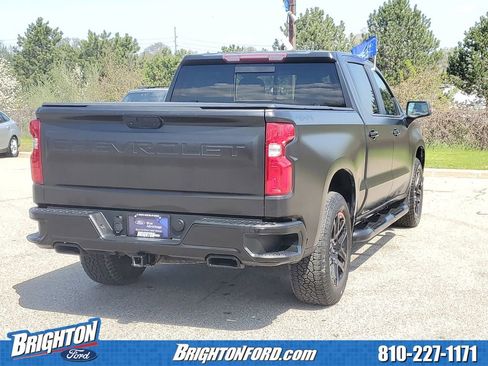 Used 2021 Chevrolet Silverado 1500 RST w/ Redline Edition AWD/4WD image 4