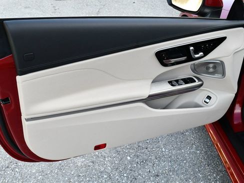 Used 2024 Mercedes-Benz CLE 300 4MATIC Cabriolet image 11