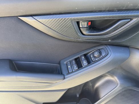 Used 2019 Subaru Impreza 2.0i image 9