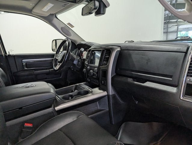 Used 2018 RAM 2500 Laramie w/ Sport Appearance Group AWD/4WD image 19