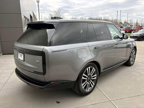 Used 2023 Land Rover Range Rover SE AWD/4WD image 5