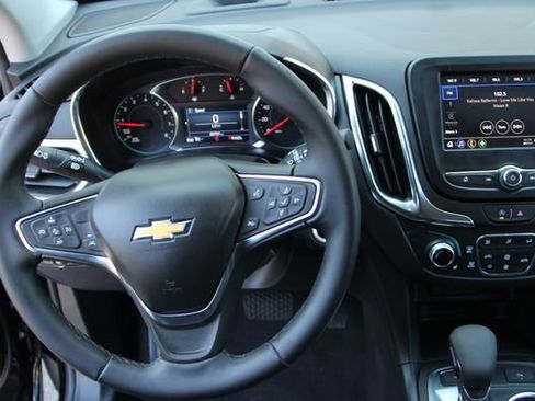 Used 2024 Chevrolet Equinox LT image 21