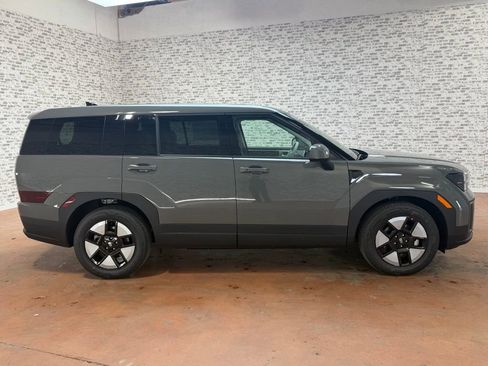 New 2026 Hyundai Santa Fe SE image 6