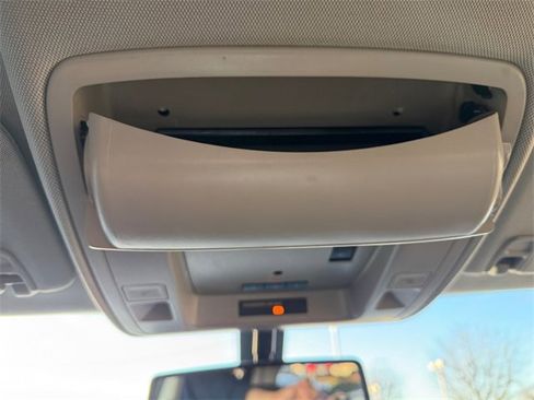 Used 2015 Chevrolet Silverado 2500 LTZ w/ LTZ Plus Package image 29