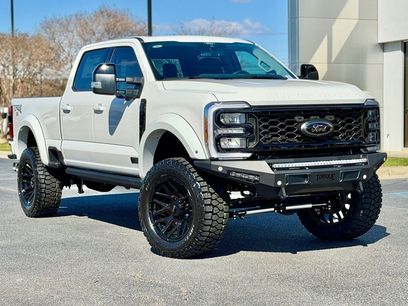 New 2026 Ford F250 Lariat w/ Black Appearance Package