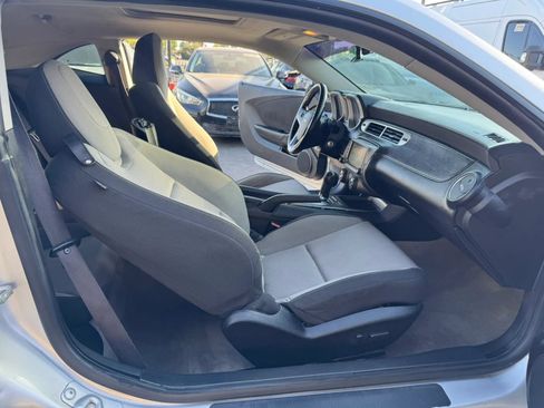 Used 2015 Chevrolet Camaro LT w/ Rear Vision Package RWD image 11