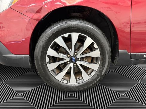 Used 2017 Subaru Outback 2.5i Limited image 14