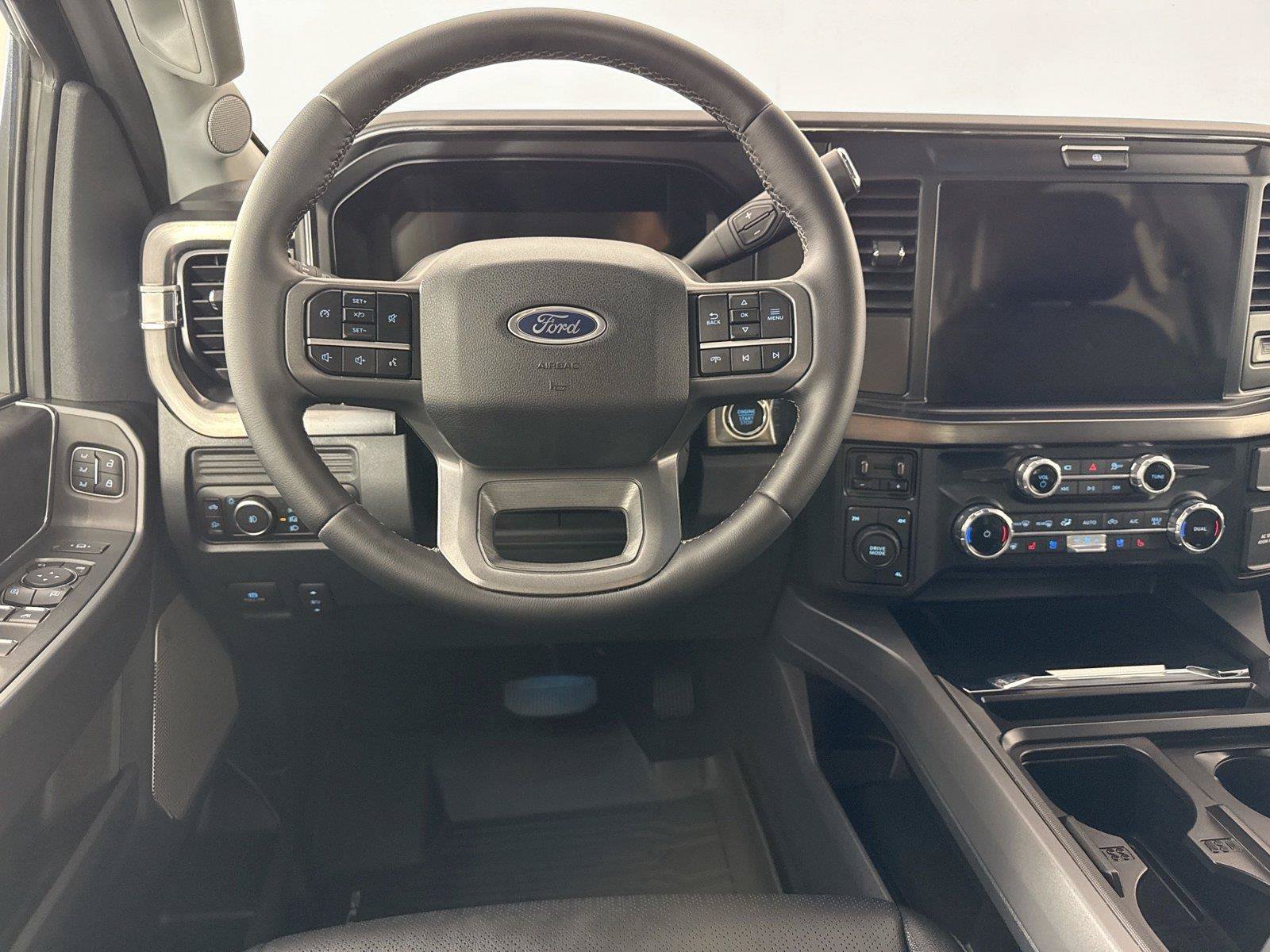 Used 2026 Ford F250 Lariat AWD/4WD image 30