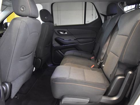 Used 2019 Chevrolet Traverse LS FWD image 13