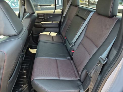 New 2026 Honda Ridgeline Black Edition image 7