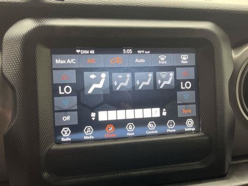 Used 2022 Jeep Wrangler Unlimited Sport AWD/4WD image 16