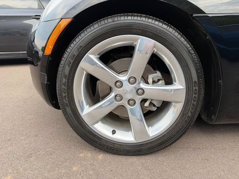 Used 2006 Pontiac Solstice Convertible w/ Premium Package RWD image 17