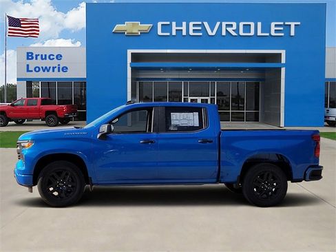 New 2026 Chevrolet Silverado 1500 Custom image 2